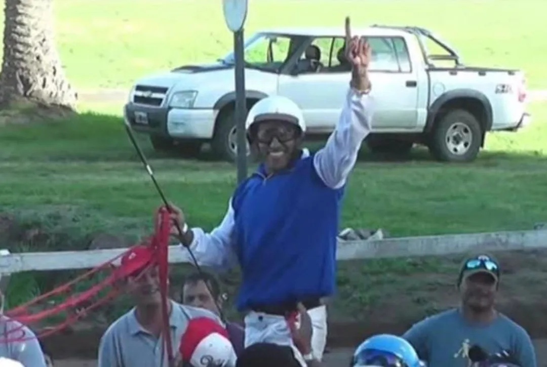 UFC Star Drives a Winner at the Trots in Argentina