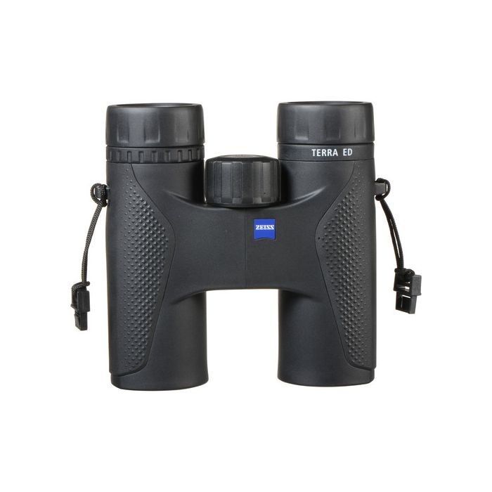 Has Anyone Seen the Mt Perry Caller’s Binoculars? – He Need Them Back For His Interview to Call the Cup