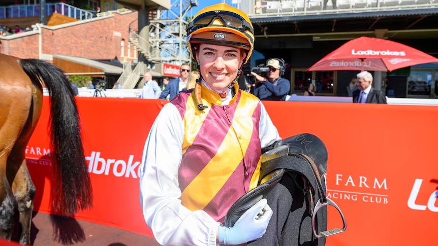 Angela Jones’s history-making ride from country upbringing to top of Queensland’s jockey ranks